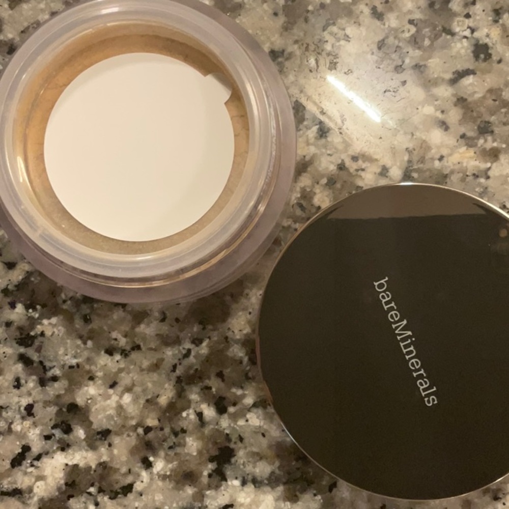 Bare Minerals Original Foundation Light 08 NEW